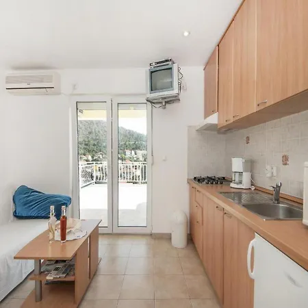 Bertie's Apartman